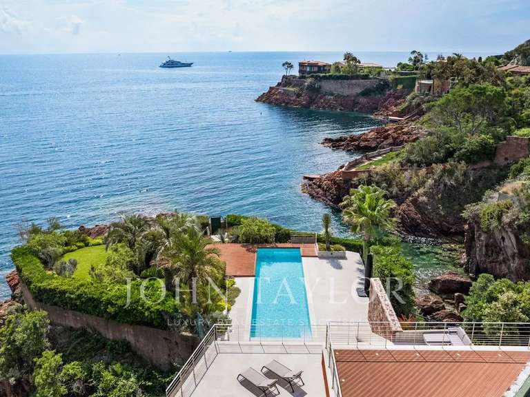 Propriété Théoule-sur-Mer - 9 chambres - 420m²