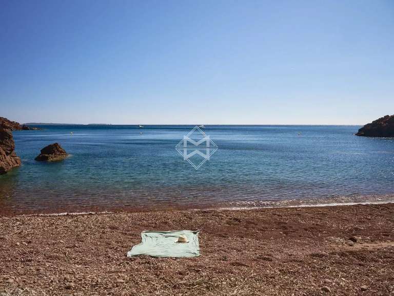 Propriété Théoule-sur-Mer - 5 chambres - 400m²