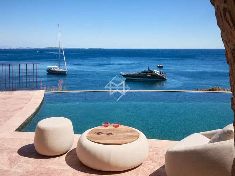 Propriété Théoule-sur-Mer - 5 chambres - 400m²