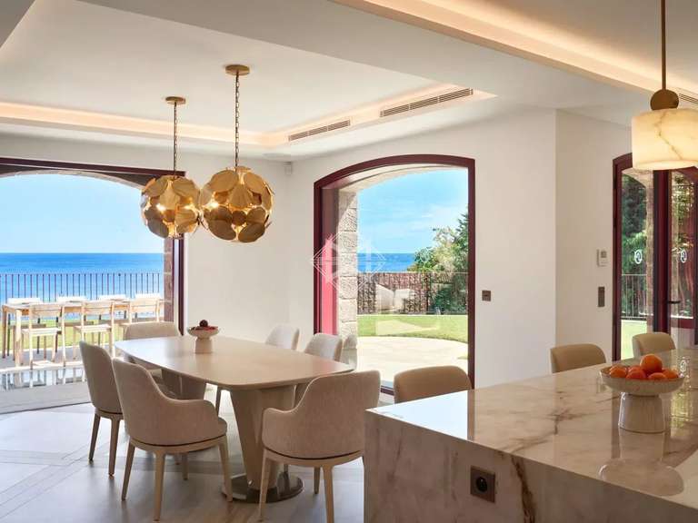 Propriété Théoule-sur-Mer - 5 chambres - 400m²