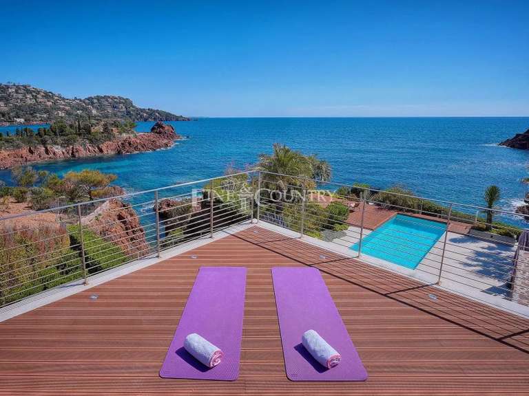Property Théoule-sur-Mer - 9 bedrooms - 417m²