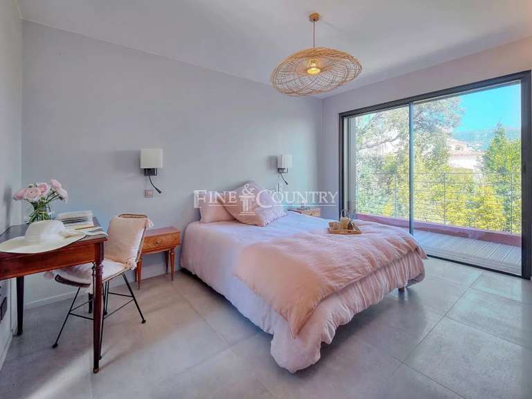 Property Théoule-sur-Mer - 9 bedrooms - 417m²