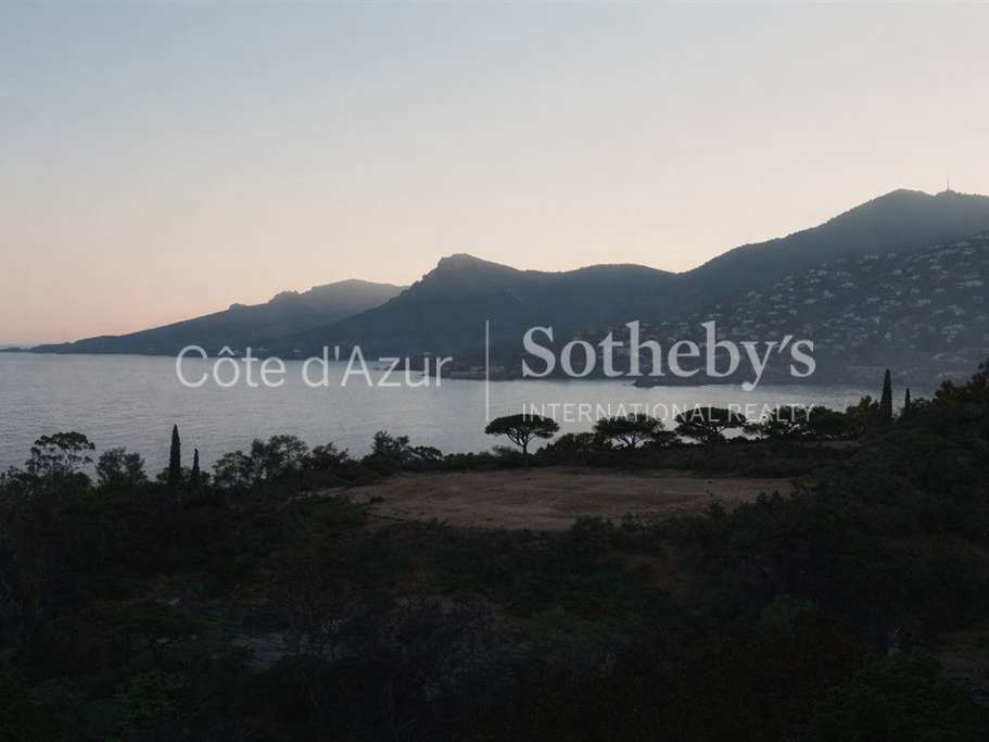 Land Théoule-sur-Mer