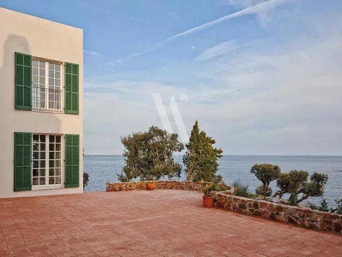 Villa Théoule-sur-Mer - 1 chambre - 385m²