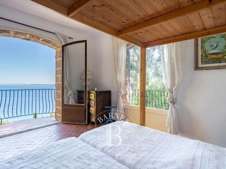 Villa Théoule-sur-Mer - 7 bedrooms - 212m²