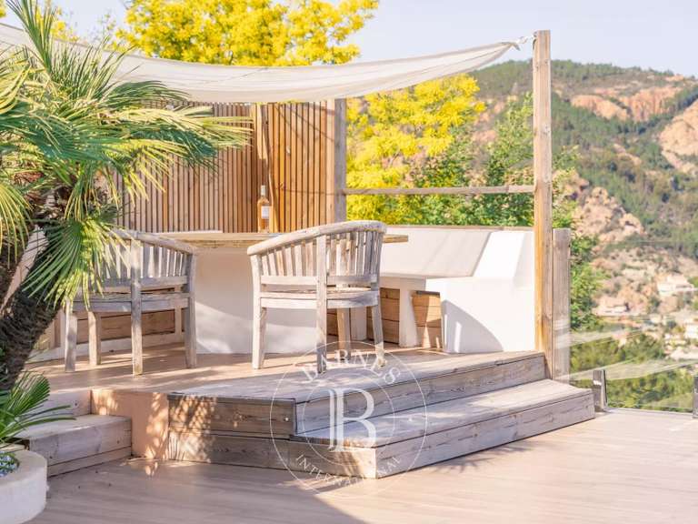 Villa Théoule-sur-Mer - 3 bedrooms - 127m²