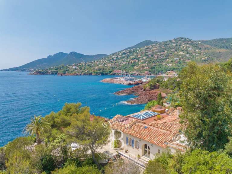 Villa Théoule-sur-Mer - 6 chambres - 300m²