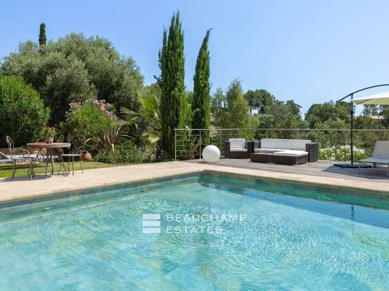 Villa Théoule-sur-Mer - 5 chambres - 196m²