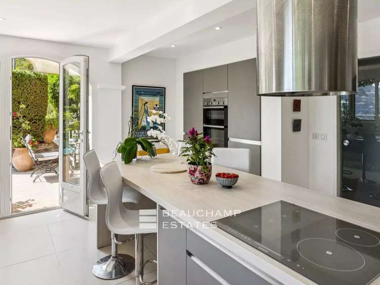 Villa Théoule-sur-Mer - 5 chambres - 196m²