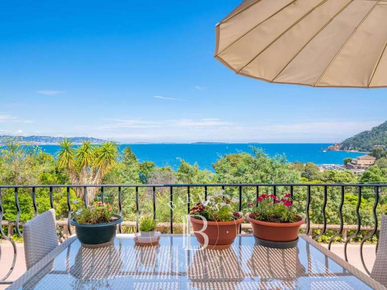 Villa Théoule-sur-Mer - 7 chambres - 296m²