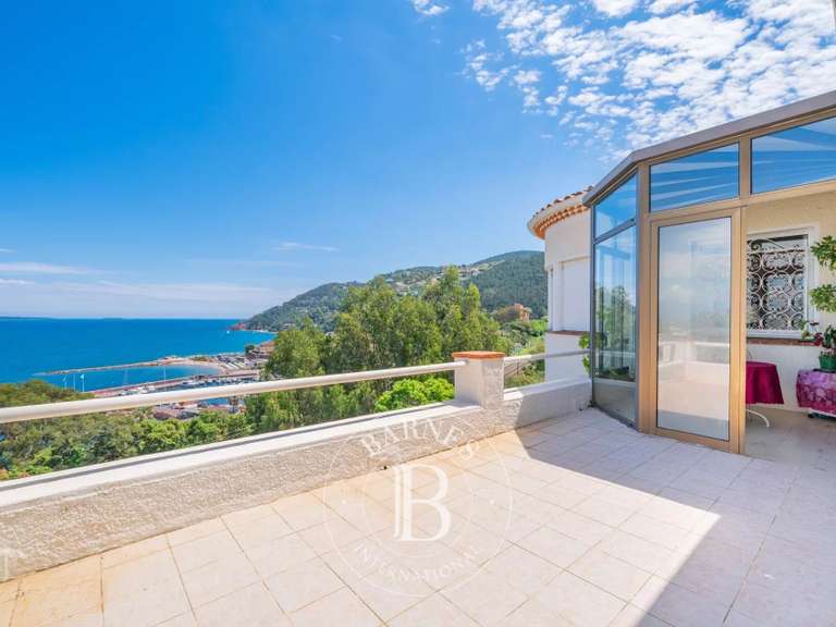 Villa Théoule-sur-Mer - 7 chambres - 296m²