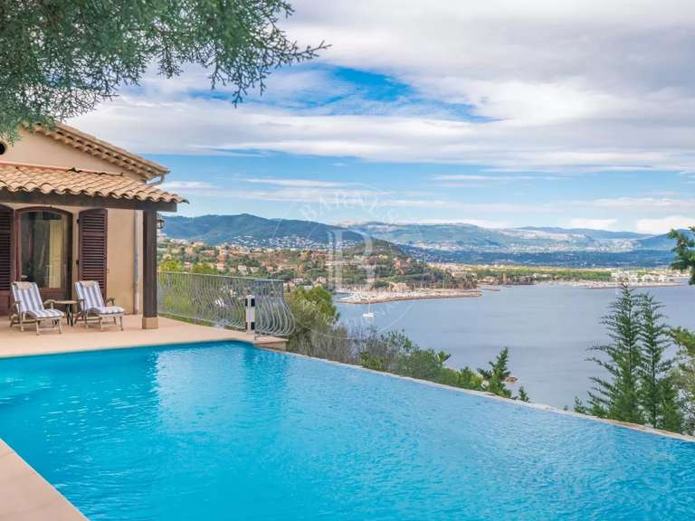 Villa with Sea view Théoule-sur-Mer - 5 bedrooms - 200m²
