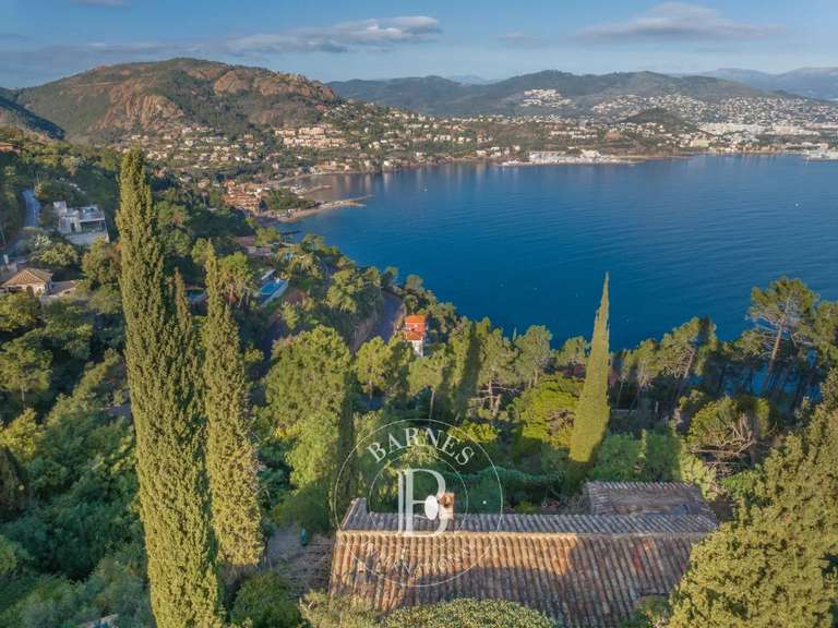 Villa avec Vue sur mer Théoule-sur-Mer - 180m²