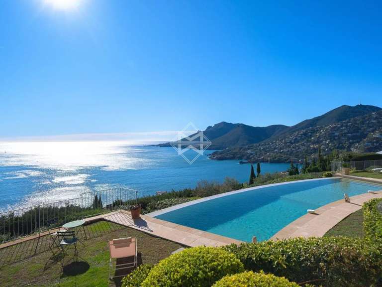 Villa Théoule-sur-Mer - 3 chambres - 250m²