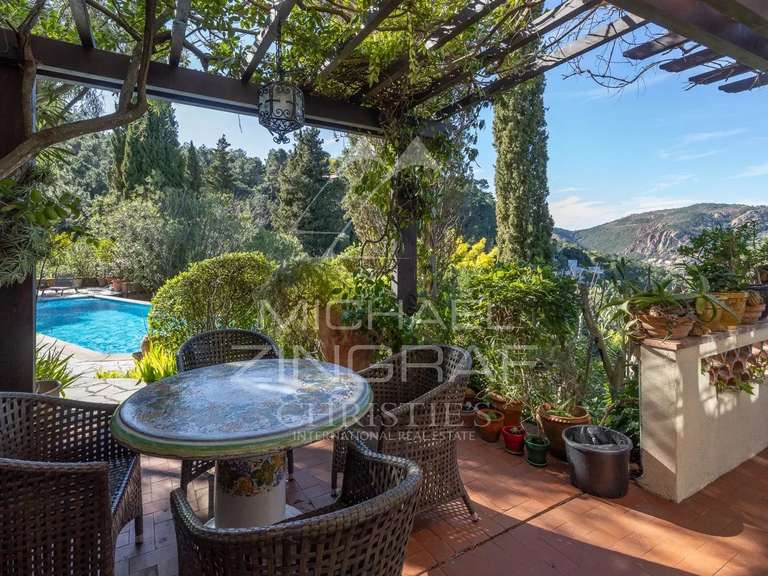 Villa avec Vue sur mer Théoule-sur-Mer - 5 chambres - 200m²