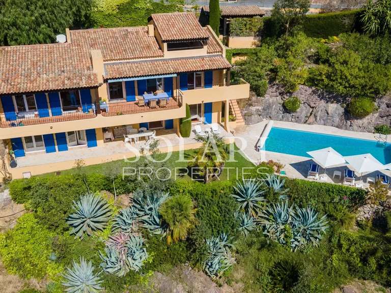 Villa Théoule-sur-Mer - 5 chambres - 156m²