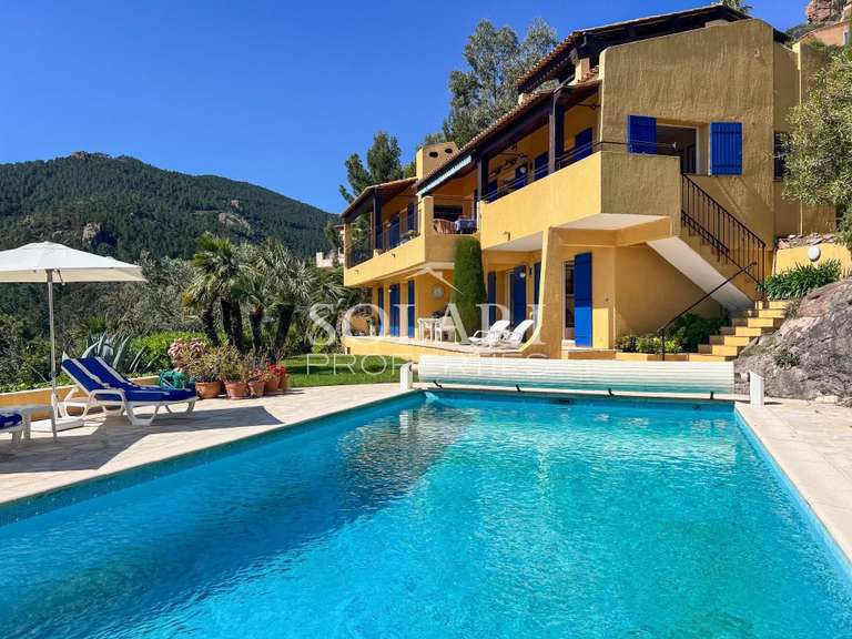 Villa Théoule-sur-Mer - 5 chambres - 156m²