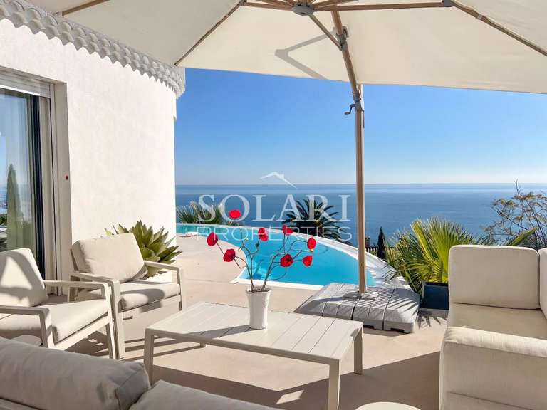 Villa with Sea view Théoule-sur-Mer - 3 bedrooms - 150m²