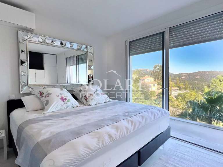 Villa with Sea view Théoule-sur-Mer - 3 bedrooms - 150m²