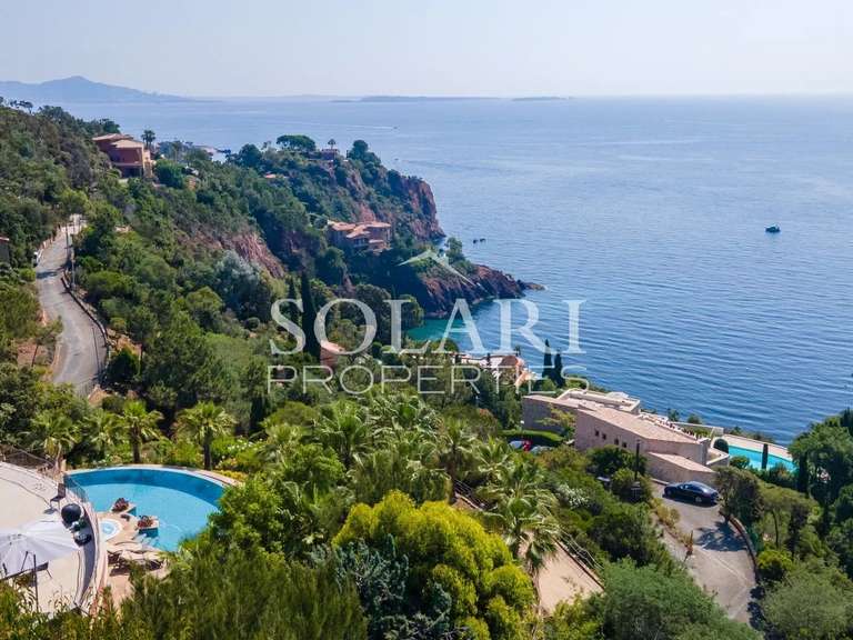 Villa Théoule-sur-Mer - 5 chambres - 344m²