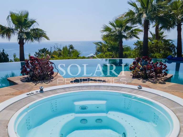 Villa Théoule-sur-Mer - 5 chambres - 344m²