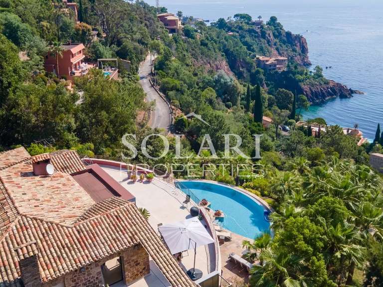 Villa Théoule-sur-Mer - 5 chambres - 344m²