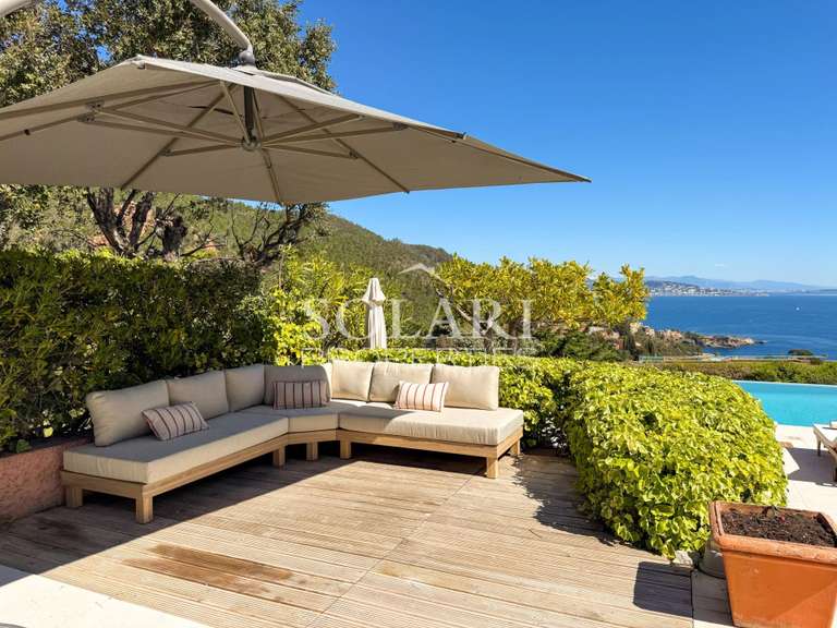 Villa Théoule-sur-Mer - 5 chambres - 225m²