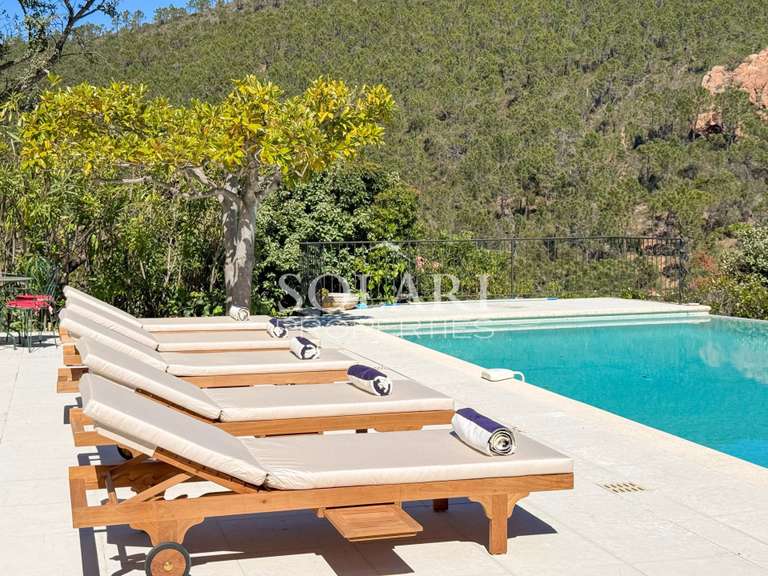 Villa Théoule-sur-Mer - 5 chambres - 225m²