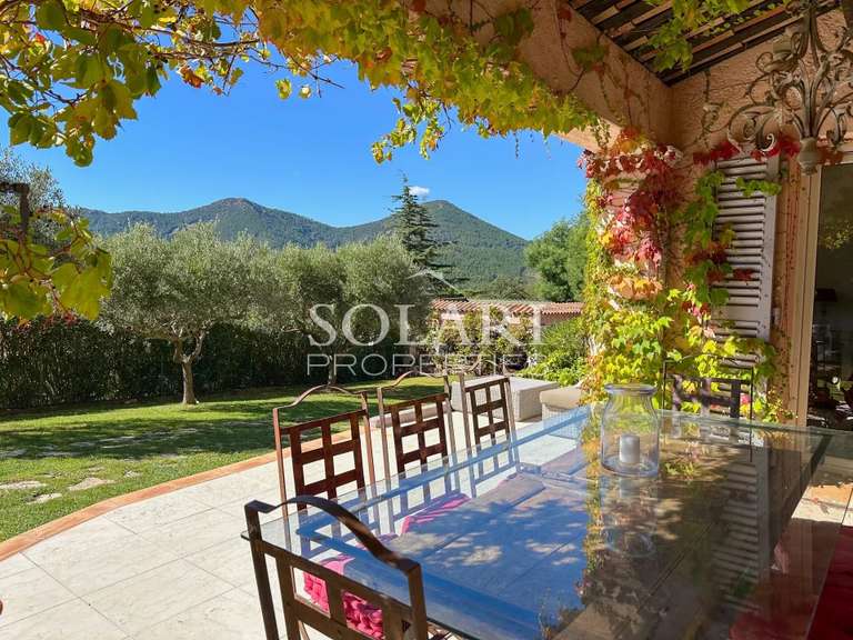 Villa Théoule-sur-Mer - 5 chambres - 225m²