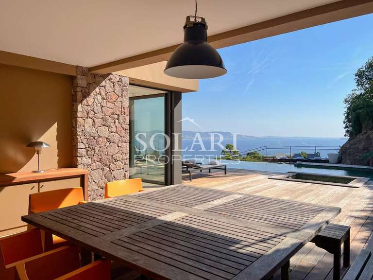 Villa Théoule-sur-Mer - 5 chambres - 300m²