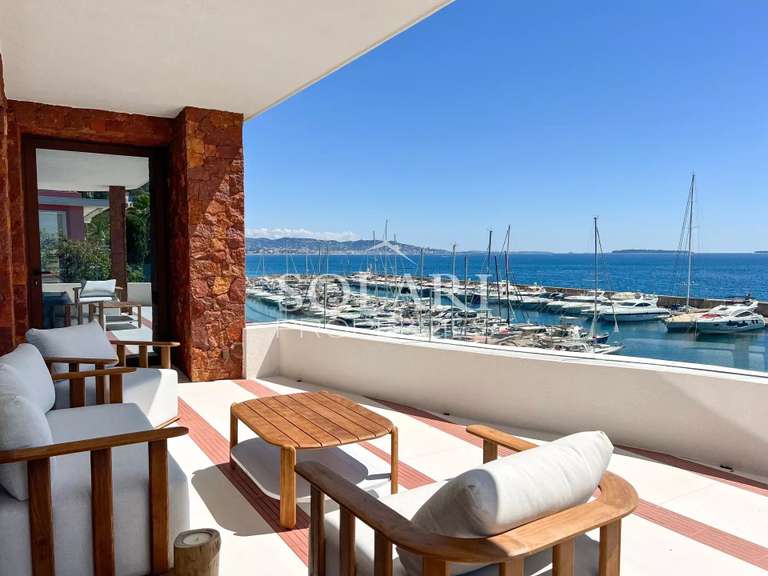 Villa Théoule-sur-Mer - 3 chambres - 180m²