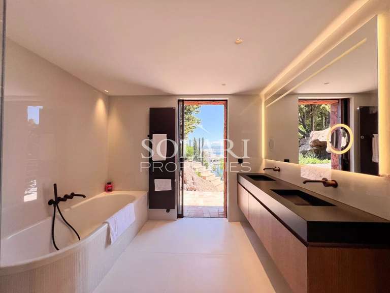 Villa Théoule-sur-Mer - 3 chambres - 180m²