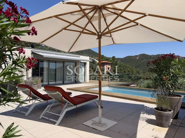 Villa avec Vue sur mer Théoule-sur-Mer - 4 chambres - 187m²