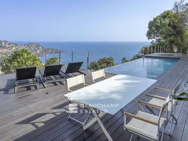 Villa avec Vue sur mer Théoule-sur-Mer - 310m²