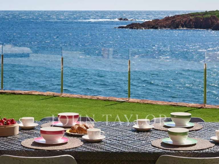 Villa Théoule-sur-Mer - 3 chambres - 309m²