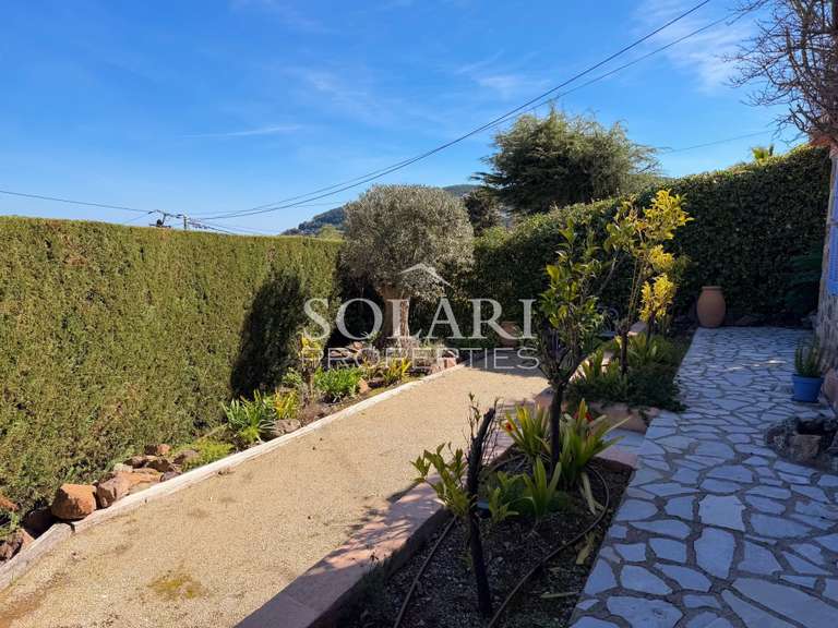 Villa Théoule-sur-Mer - 4 bedrooms - 166m²