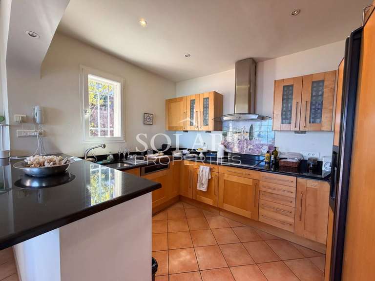 Villa Théoule-sur-Mer - 4 bedrooms - 166m²