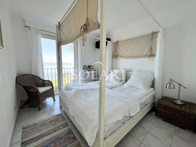 Villa with Sea view Théoule-sur-Mer - 5 bedrooms - 180m²