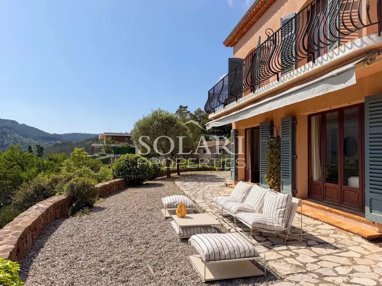 Villa avec Vue sur mer Théoule-sur-Mer - 5 chambres - 182m²