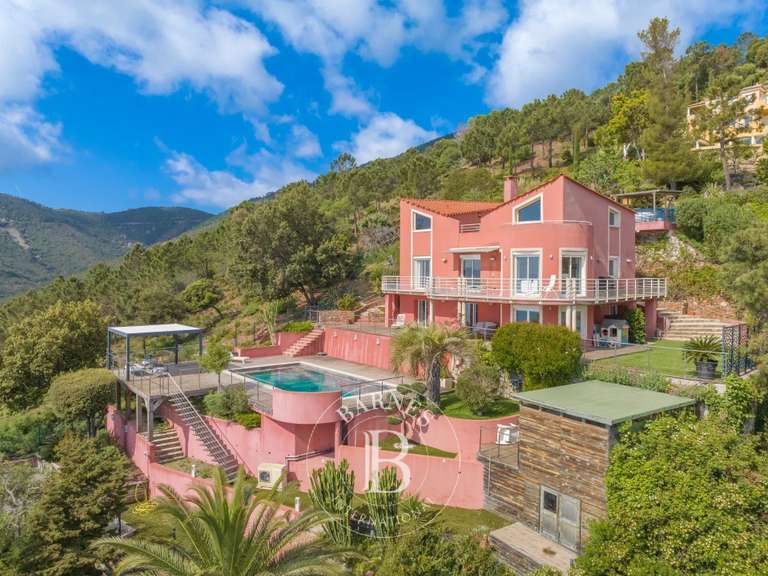 Villa avec Vue sur mer Théoule-sur-Mer - 7 chambres - 240m²
