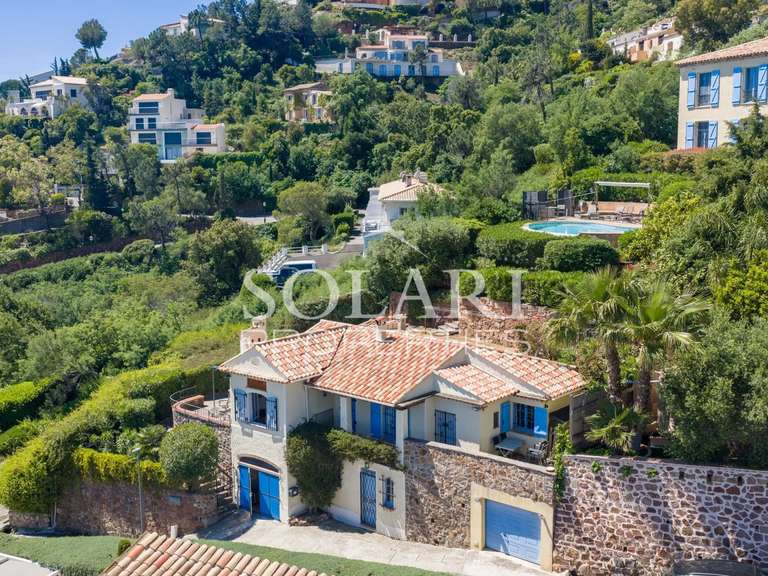 Villa avec Vue sur mer Théoule-sur-Mer - 5 chambres - 160m²