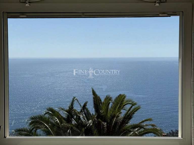 Villa with Sea view Théoule-sur-Mer - 4 bedrooms - 231m²