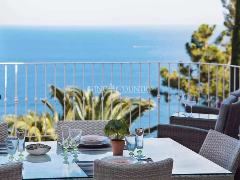 Villa with Sea view Théoule-sur-Mer - 4 bedrooms - 231m²