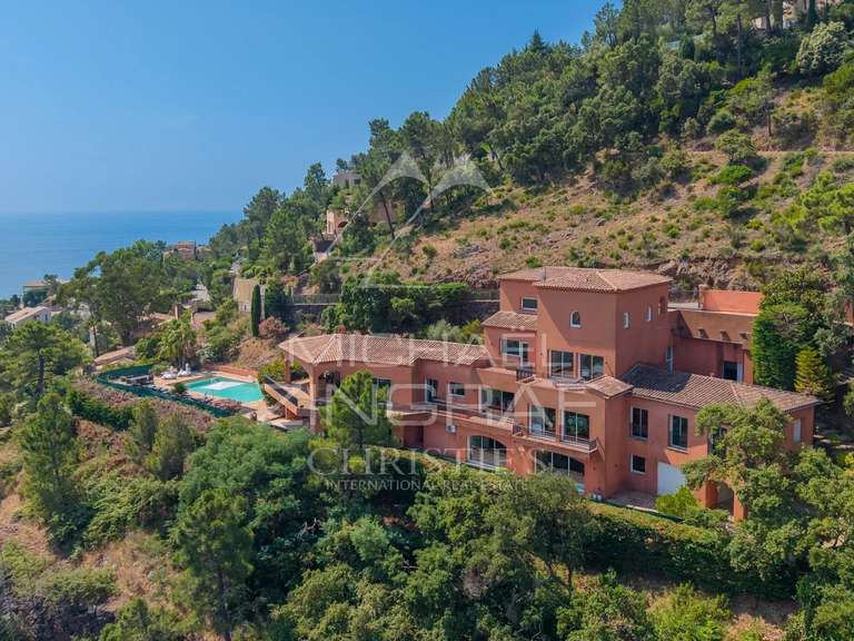 Villa Théoule-sur-Mer - 6 chambres - 700m²