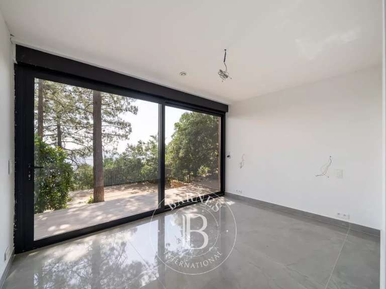 Villa Théoule-sur-Mer - 5 chambres - 254m²