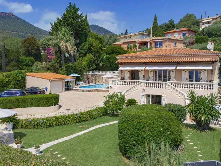Villa avec Vue sur mer Théoule-sur-Mer - 5 chambres - 244m²