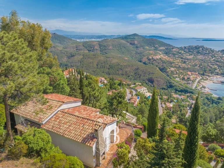 Villa avec Vue sur mer Théoule-sur-Mer - 5 chambres - 250m²