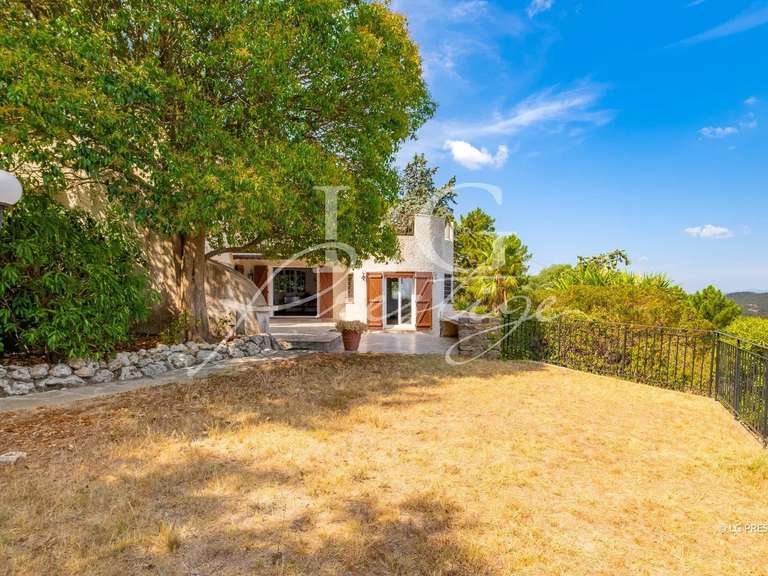 Villa with Sea view Théoule-sur-Mer - 6 bedrooms - 219m²