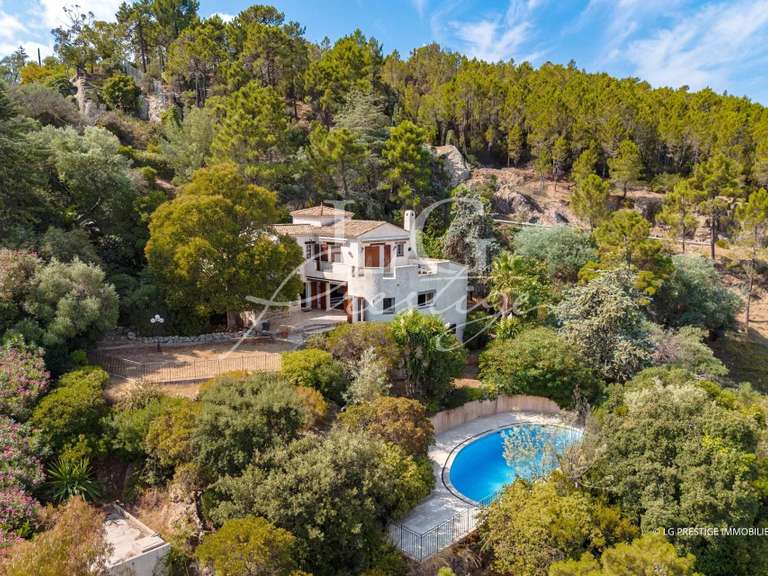Villa with Sea view Théoule-sur-Mer - 6 bedrooms - 219m²