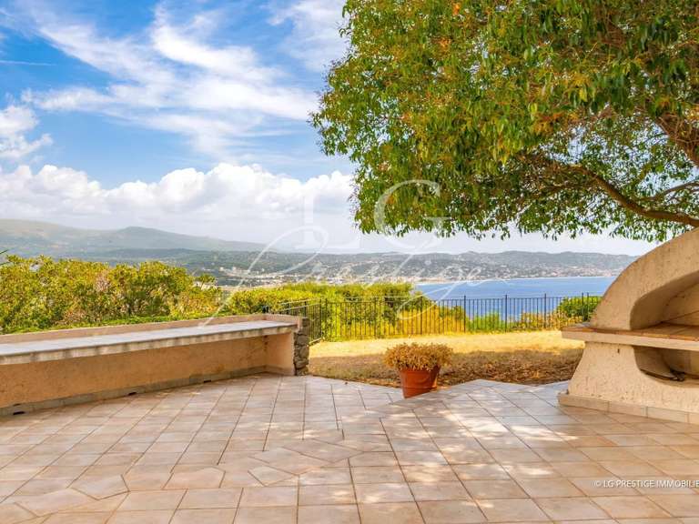 Villa with Sea view Théoule-sur-Mer - 6 bedrooms - 219m²